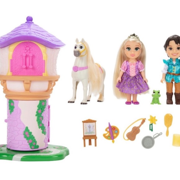 COPY - Disney Rapunzel Petite Deluxe Gift Set *** Rare***
